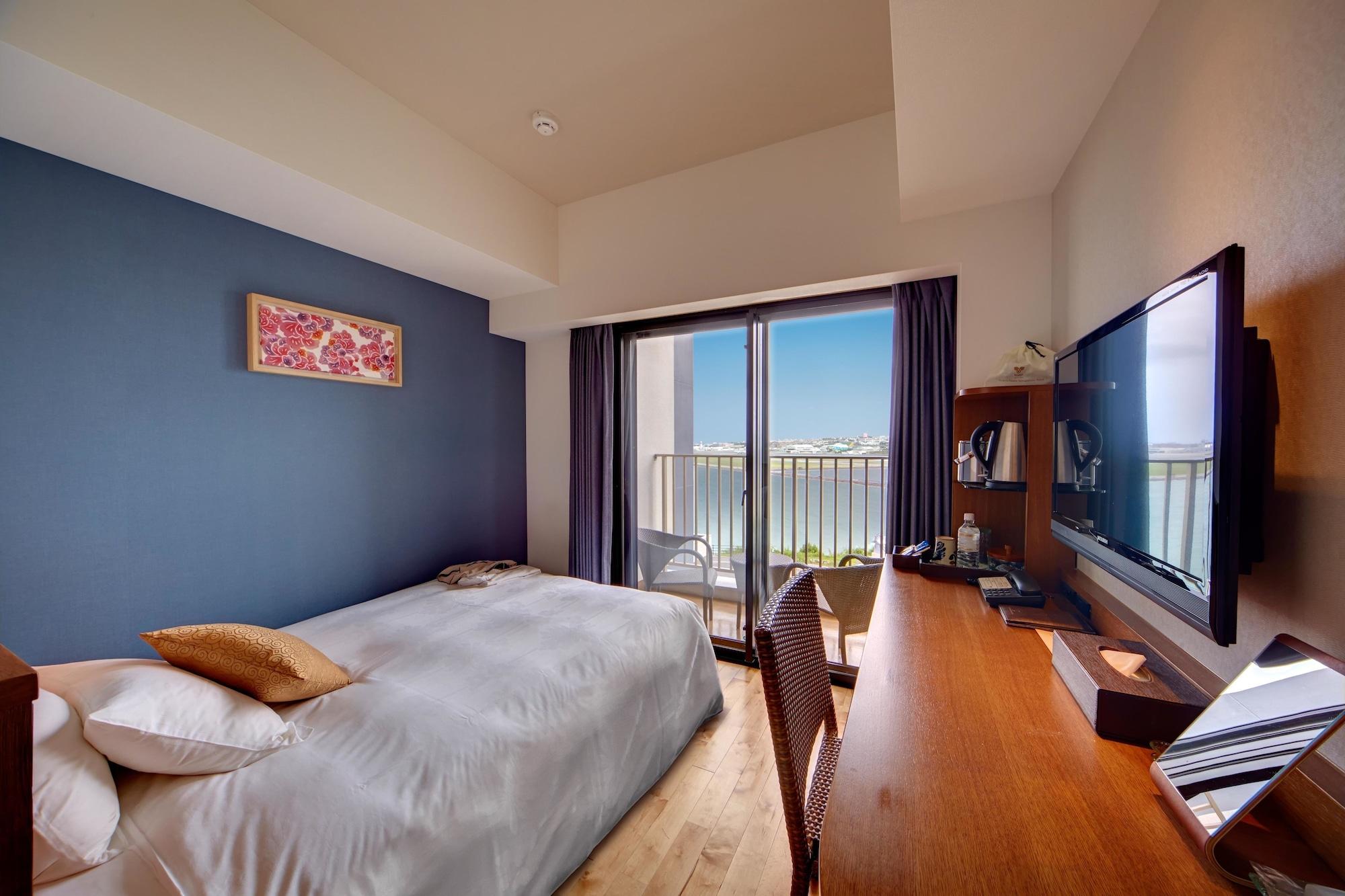 Senagajima Island Resort & Spa Tomigusuku Exteriör bild