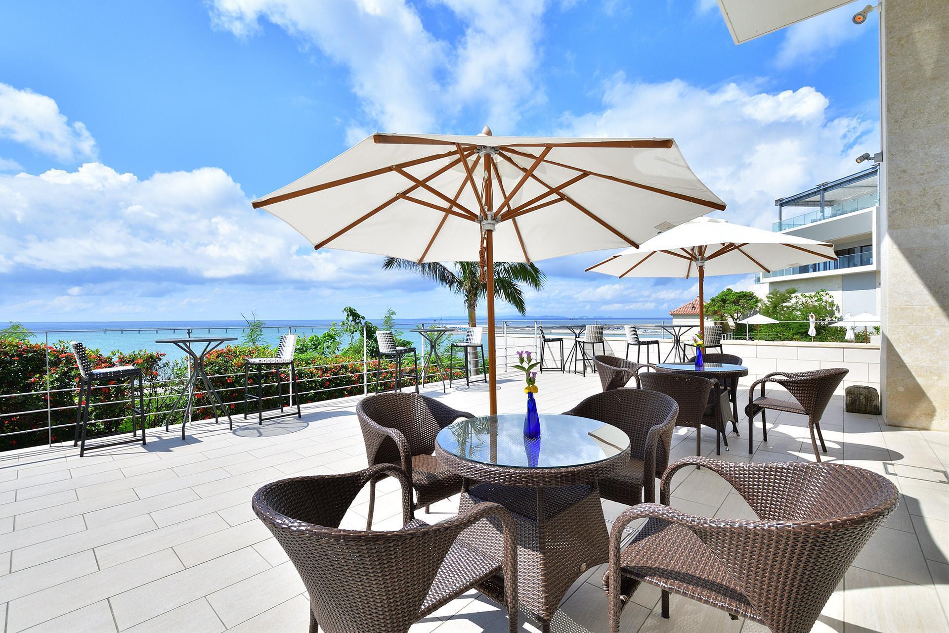 Senagajima Island Resort & Spa Tomigusuku Exteriör bild