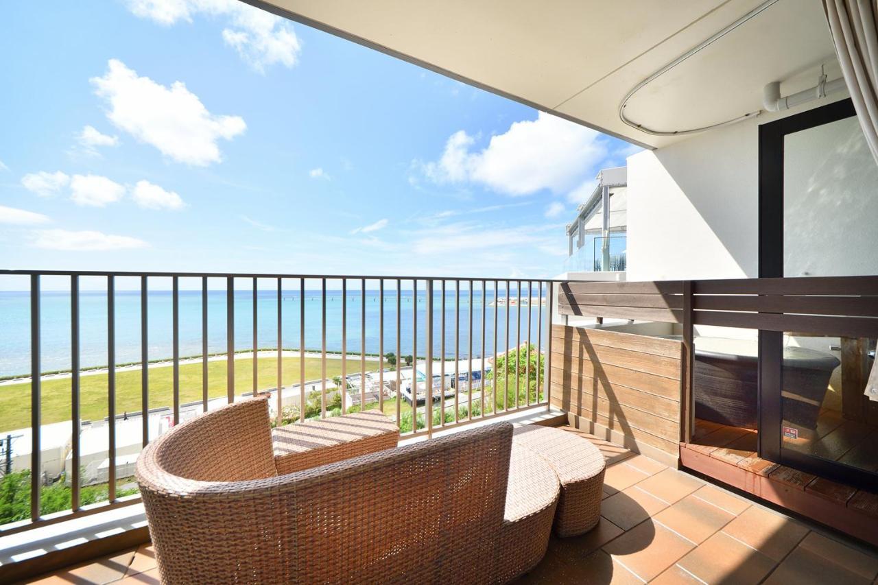 Senagajima Island Resort & Spa Tomigusuku Rum bild
