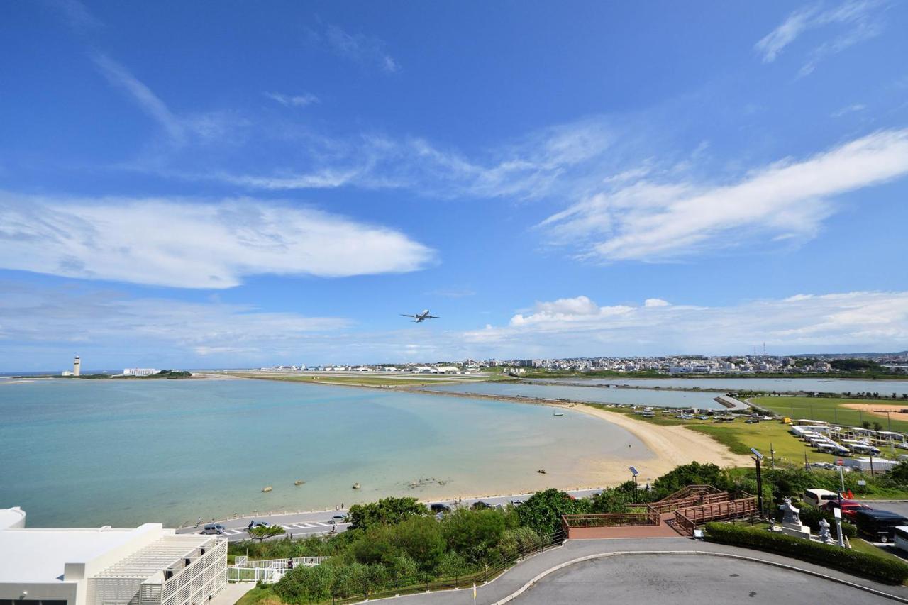 Senagajima Island Resort & Spa Tomigusuku Exteriör bild