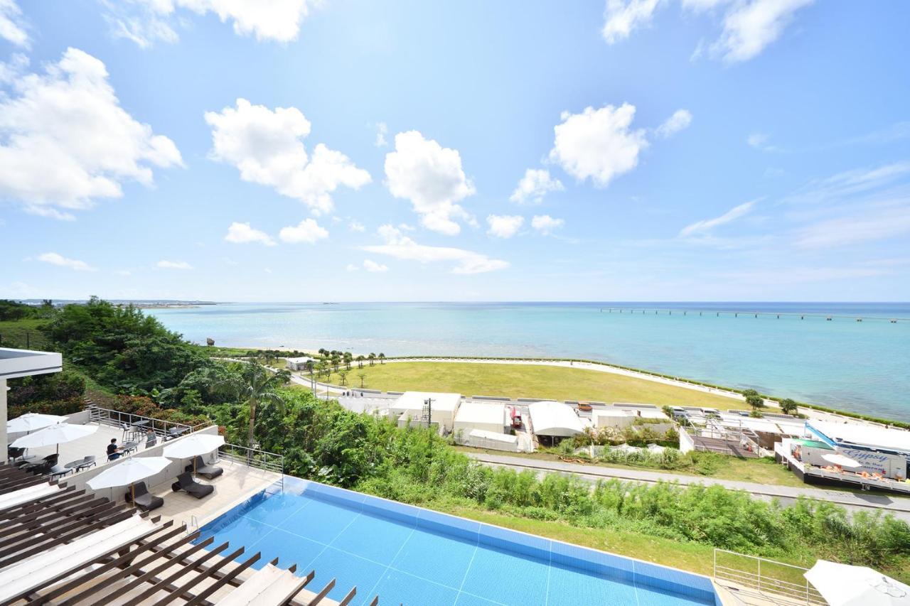 Senagajima Island Resort & Spa Tomigusuku Exteriör bild