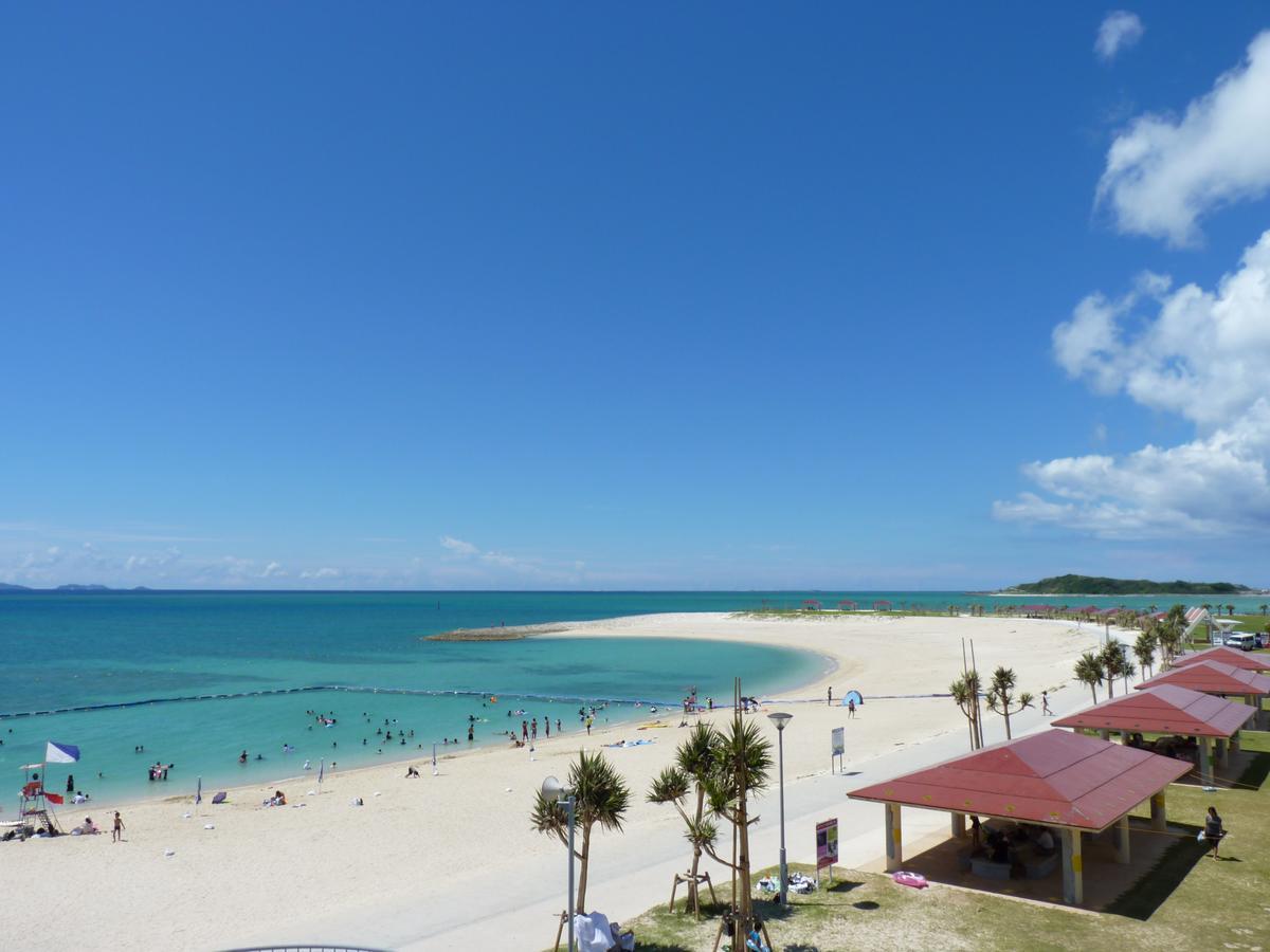 Senagajima Island Resort & Spa Tomigusuku Exteriör bild